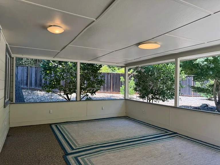 3345 Rowland Dr — Photo 22