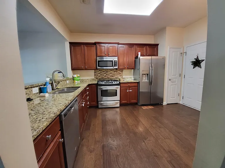11338 Cedar Walk Ln — Photo 6