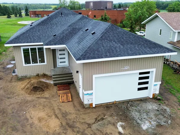 5611 45th St, Smoky Lake, AB T0A 3C0