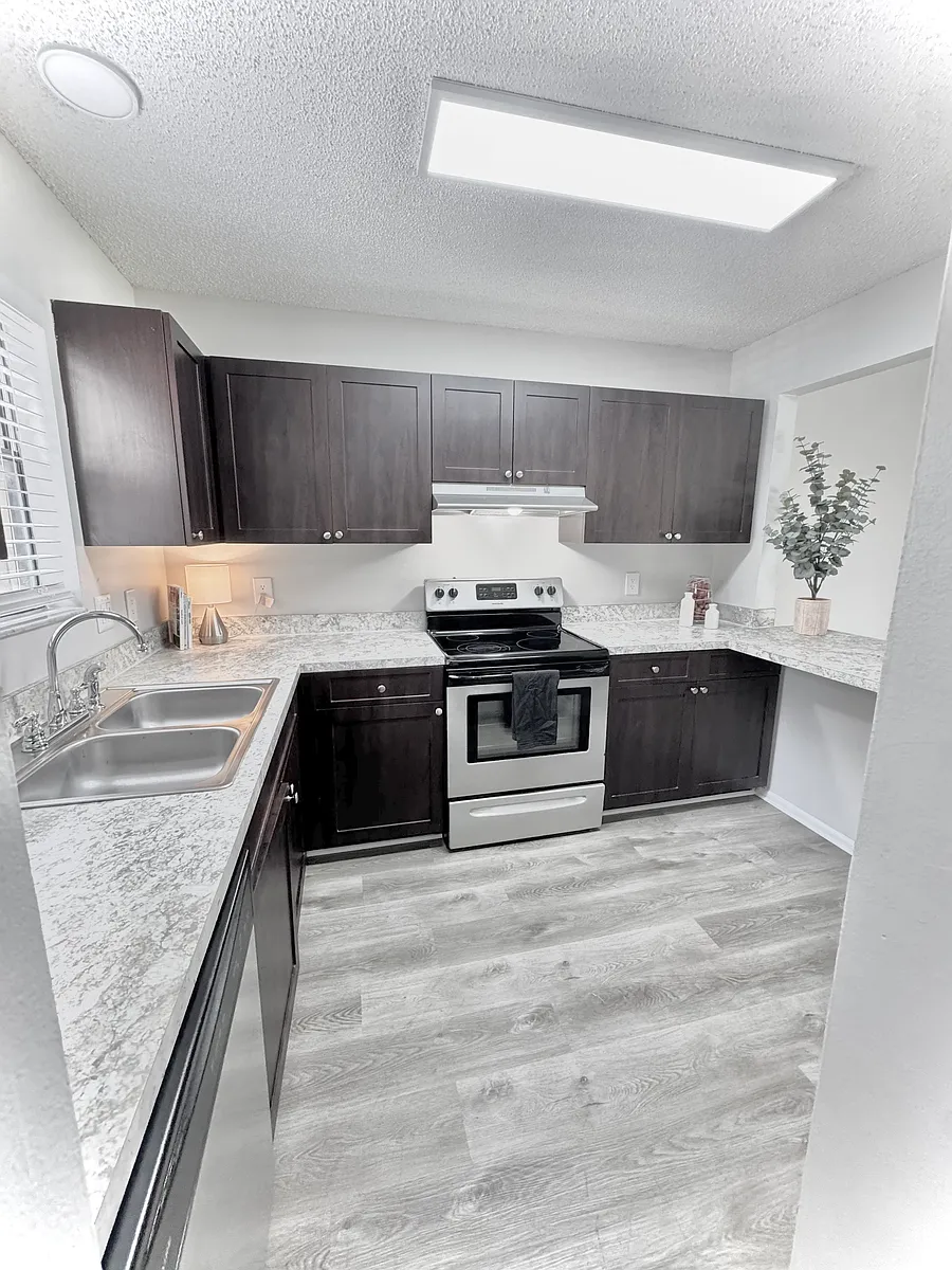 Building Photo - 2570 Monica Ct #3