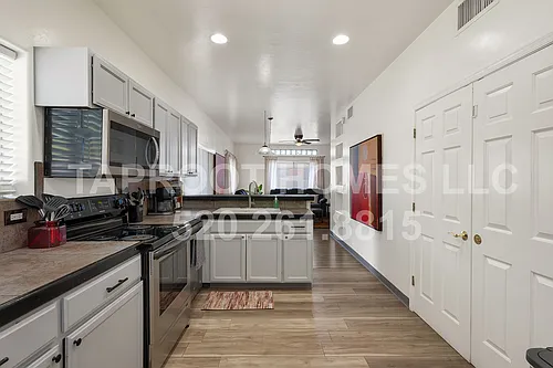 730 E Lester St #2 Photo 1