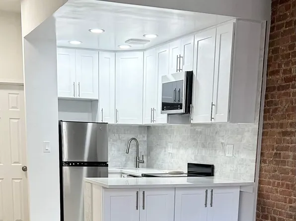 407 East 87th Street image 3 of 11