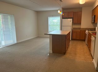 3400 N Old Arlington Heights Rd UNIT 301, Arlington Heights, IL 60004