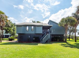 1633 Oak Island Dr, Charleston, SC 29412