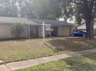 8255 Malvern Cir, Tampa, FL 33634