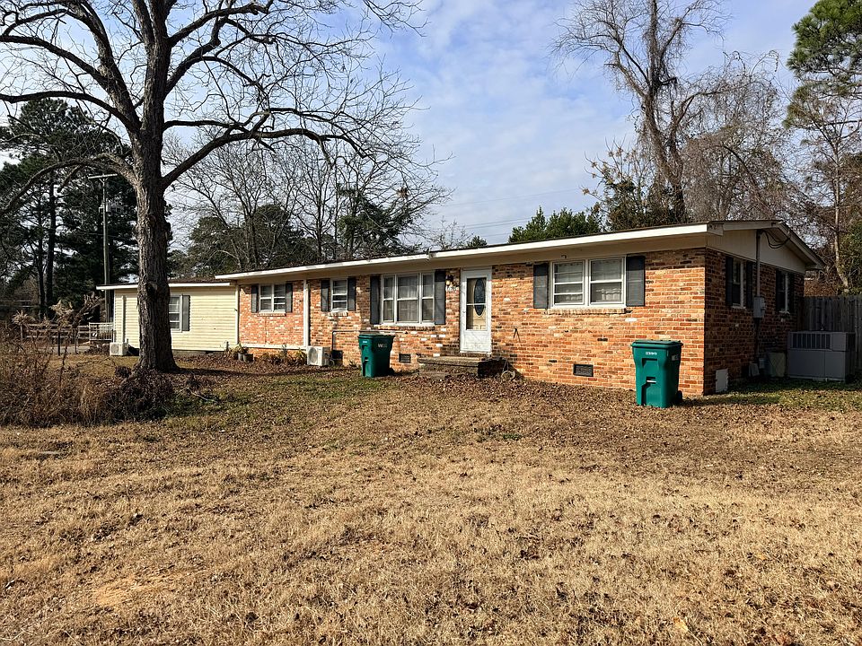 1st image of 2230 Kimberly Dr #C3