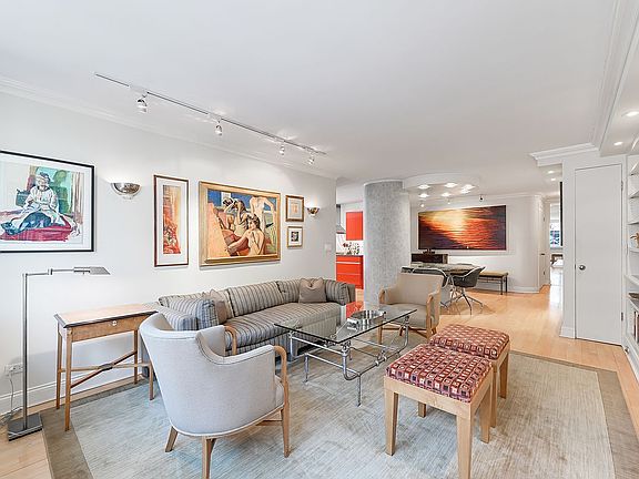 3rd image of 77 7th Ave APT 8D