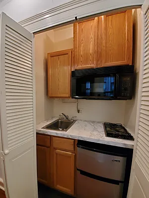 Rented by Corcoran | media 18