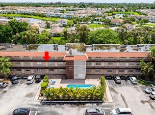 3930 Crystal Lake Dr APT 209, Pompano Beach, FL 33064