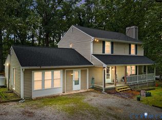 2571 Judes Ferry Rd, Powhatan, VA 23139