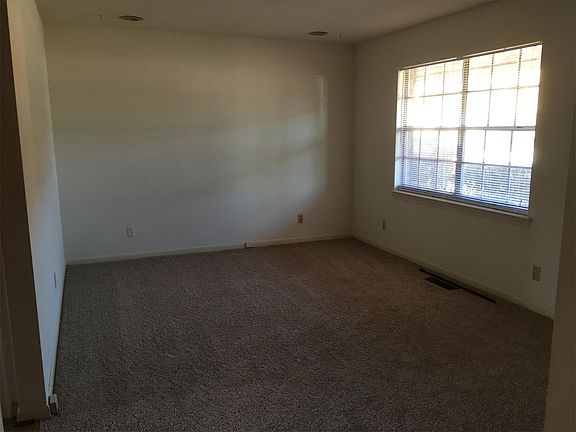 2nd image of 506 Royal Crest Dr