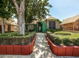 2104 Rodney Ln, Balch Springs, TX 75180