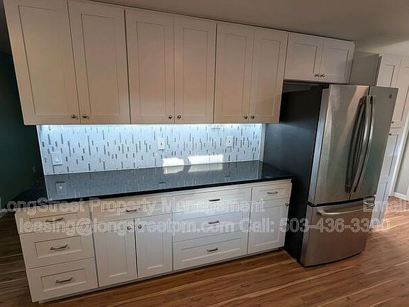 4th image of 2975 NW Stewart St