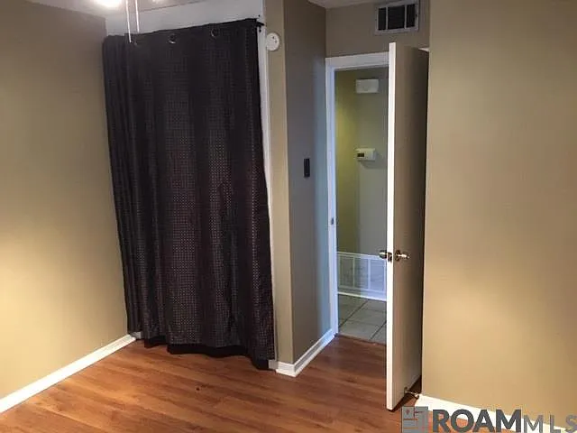 561 E State St #2 — Photo 14
