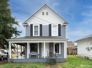 306 E Plum St, Centralia, WA