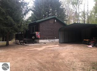 7293 N Coldwater Rd, Lake, MI 48632