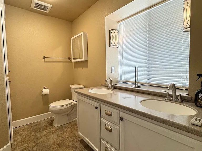 5536 Jan Ct — Photo 13