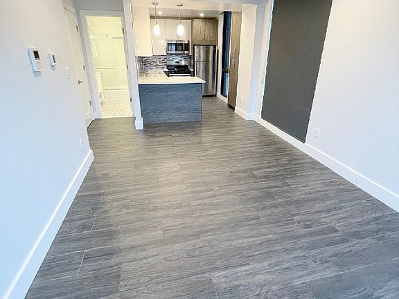 5th image of 22-22 Steinway St #2A