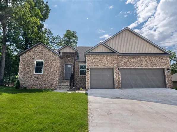 37 Brierfield Ln, Bella Vista, AR 72714