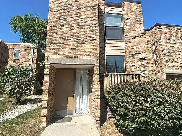 1618 Waxwing Ct, Schaumburg, IL 60173