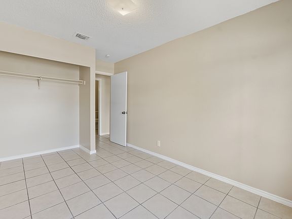 5th image of 1400 Clamp Ave Suite 204