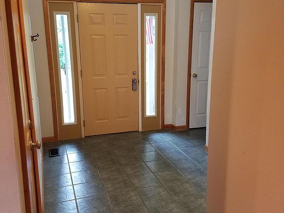 3rd image of 1351 E South St