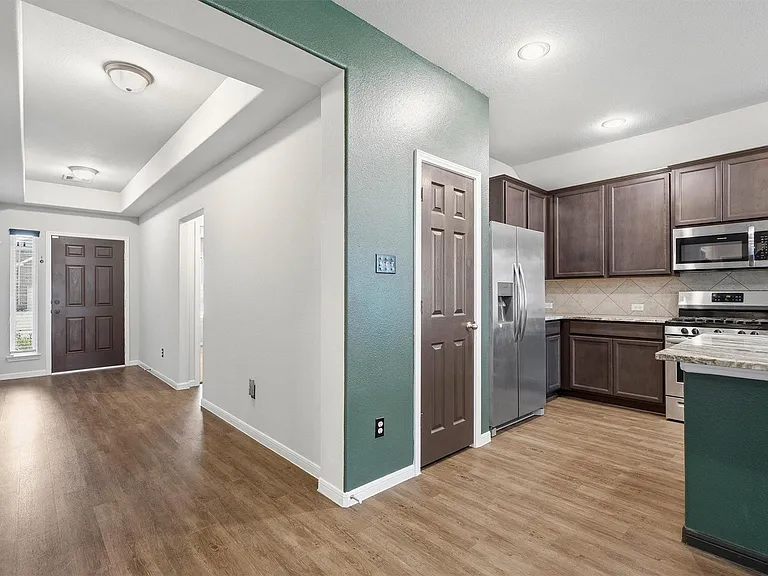 6303 Cambrai Wood Ln — Photo 6