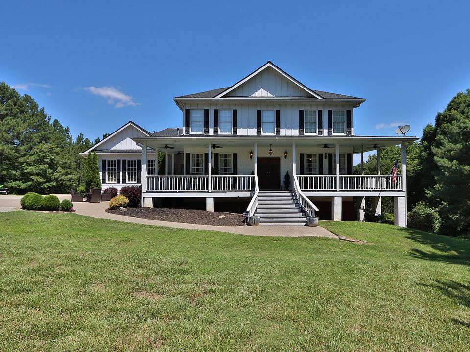 2nd image of 4465 Martin Rd