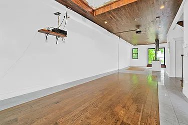 Rented by Brownstone Property Group