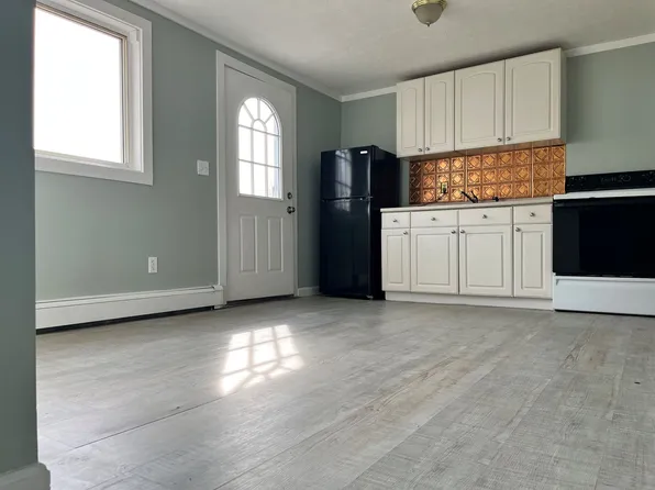 8 Ocean Park Place, 8 Ocean Park Rd Unit 12, Old Orchard Beach, ME 04064