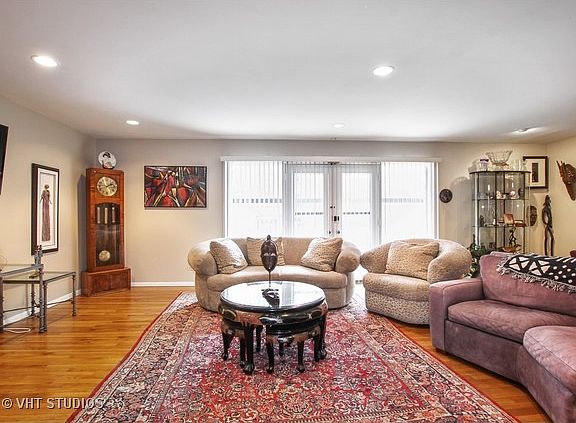 2nd image of 5141 S Cornell Ave