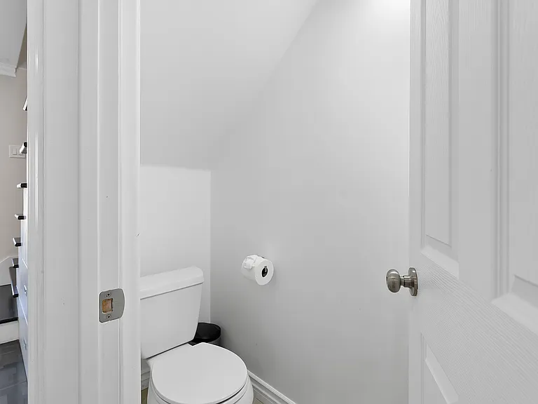 1524 W Tonia Ct — Photo 13