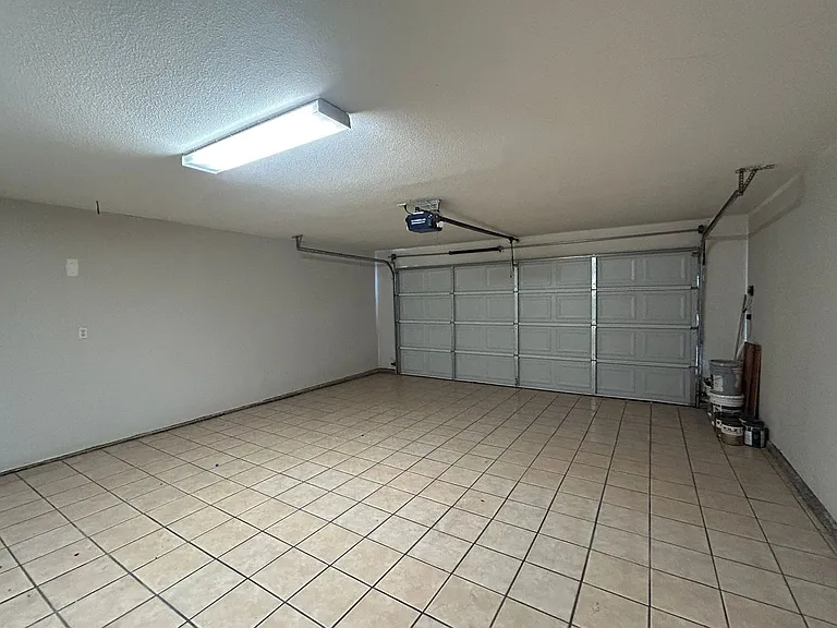 1732 W Julieann Ave — Photo 11