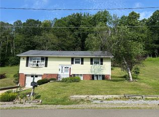 72 Rodgar Ln, Bradford, PA 16701