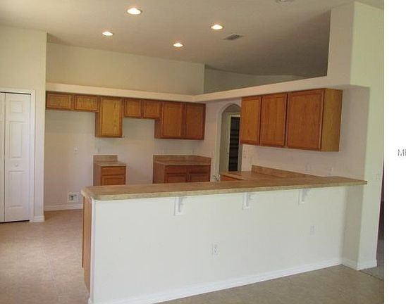 5th image of 4695 Huron Bay Cir