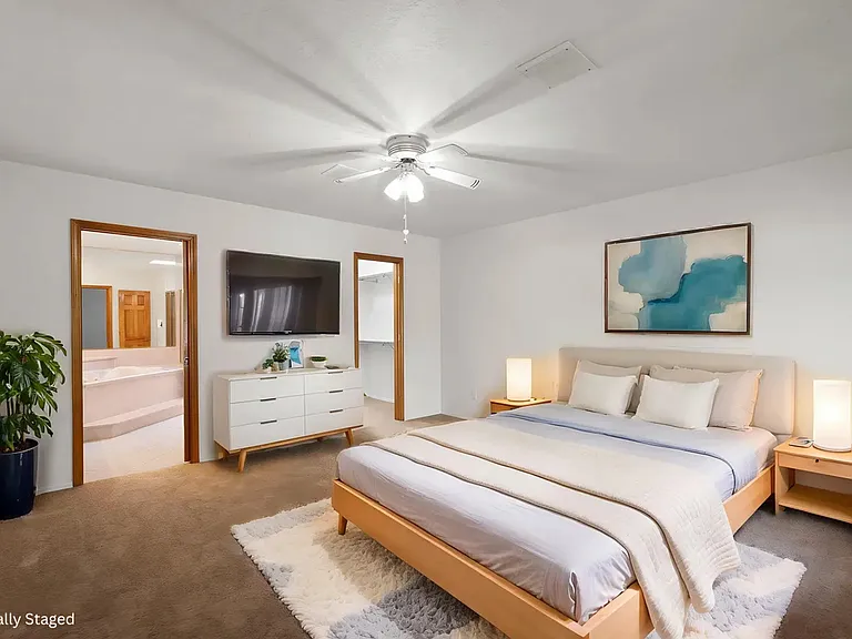 2616 Don Pedro NW — Photo 11