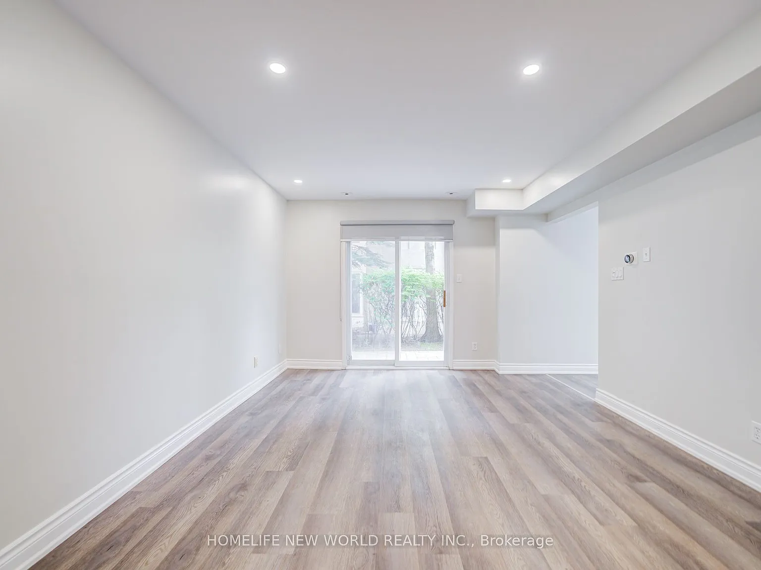 4 bed, $3,300 — Photo 4