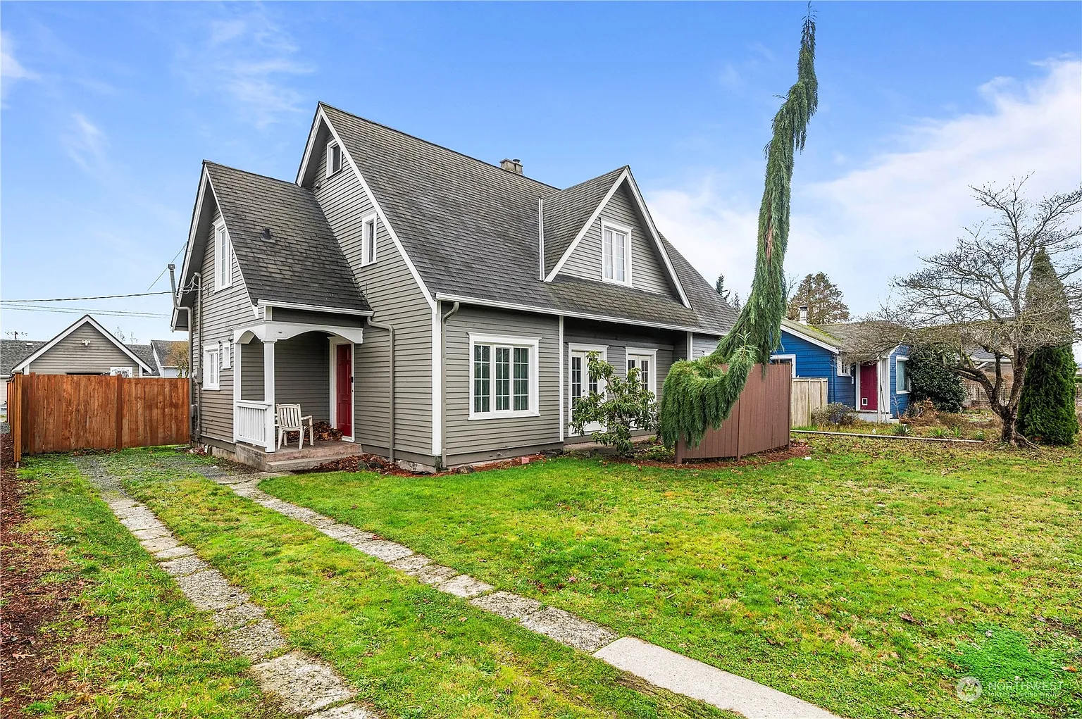 1910 4th Street photo 1
