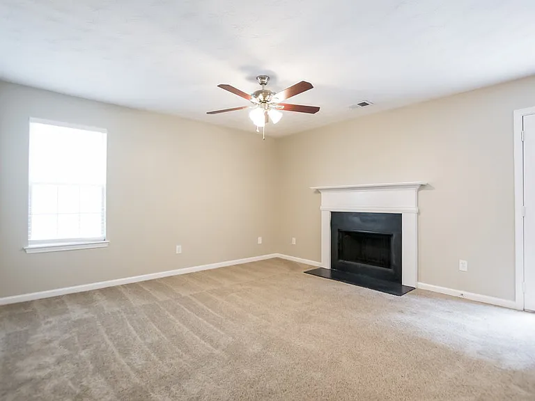 11248 James Madison Dr — Photo 4