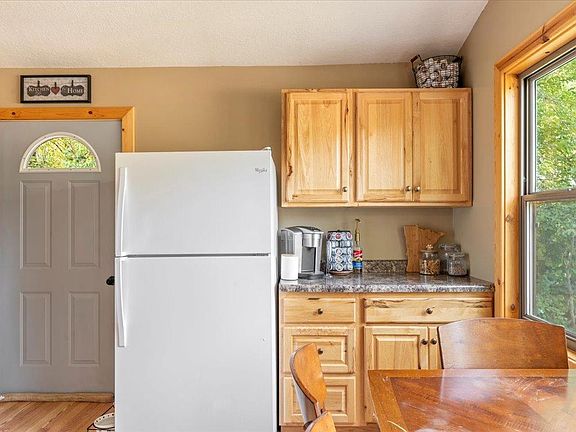 4th image of 4459 E Sibley St