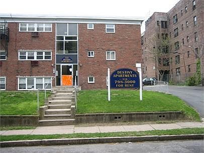 5th image of 156 S Munn Ave #17364378