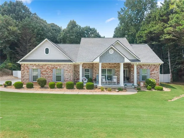 227 Still Water Ln, Jefferson, GA 30549