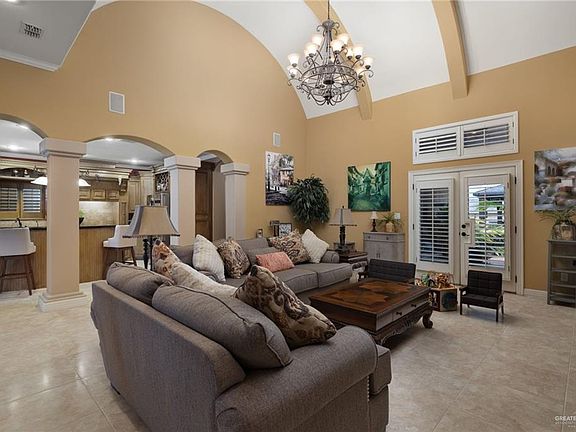 4th image of 3608 Cornell Ave