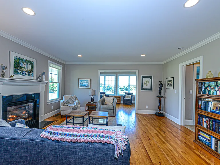 171 Ferry Landing Cir — Photo 8