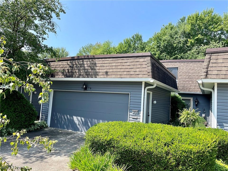 1st image of 19257 Briarwood Ln #4-2