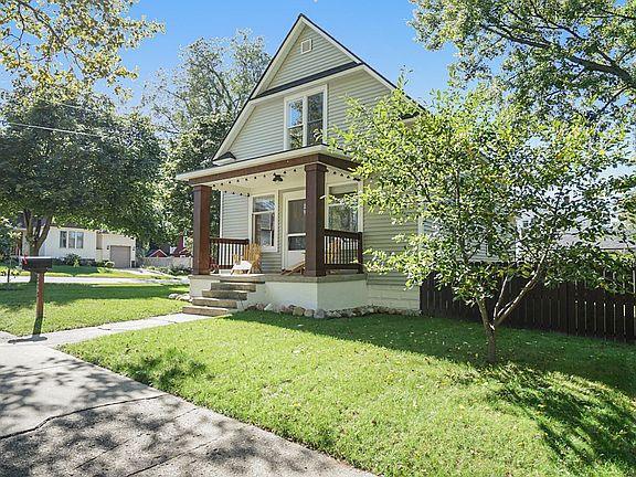 2nd image of 528 College Ave
