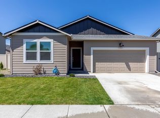 11911 N Greene St, Mead, WA 99021