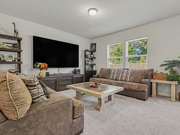 2nd image of 465 Campbell Ridge Pl