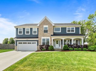 1000 Sandler Ct, Mundelein, IL