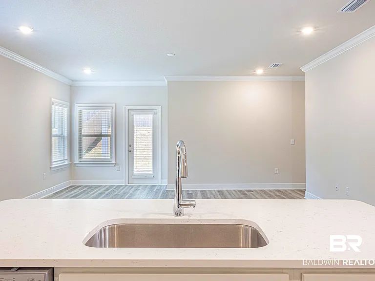 31543 Lyon Rd — Photo 11